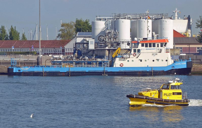 Elbe 3, by Wolfgang Fricke