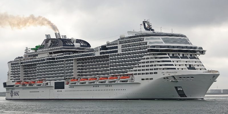 MSC Grandiosa, by kees torn