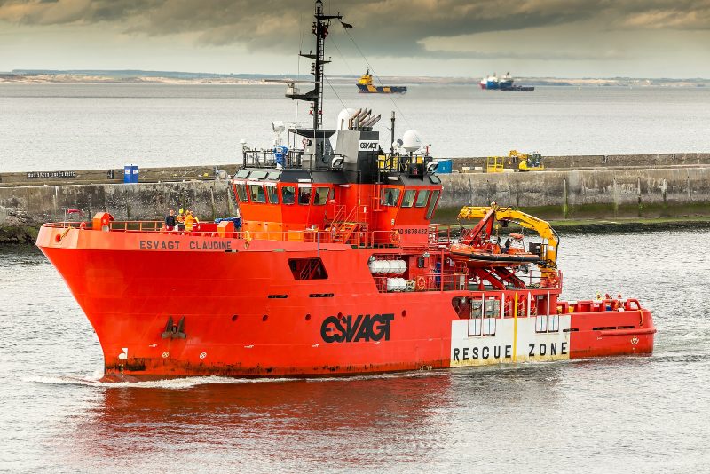 Esvagt Claudine, by Alan Jamieson from Aberdeen, Scotland