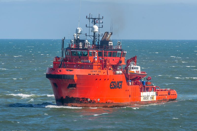 Esvagt Dee, by Alan Jamieson from Aberdeen, Scotland