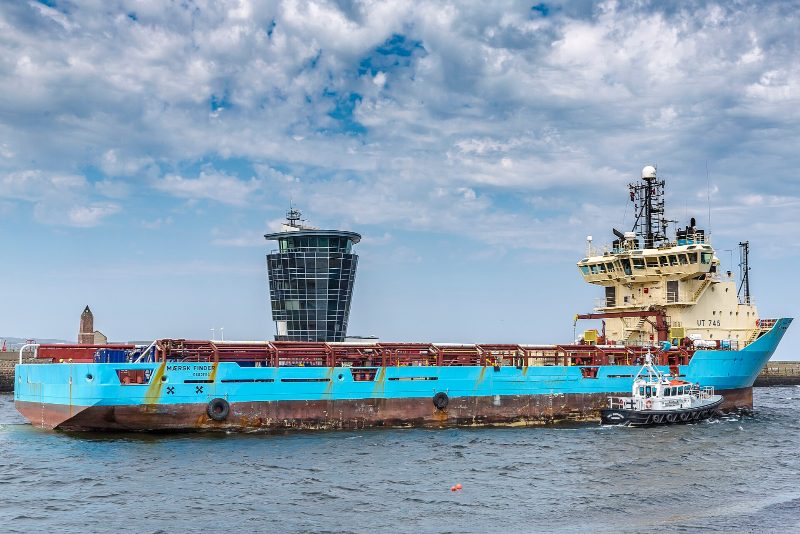 Maersk Finder, by Alan Jamieson from Aberdeen, Scotland