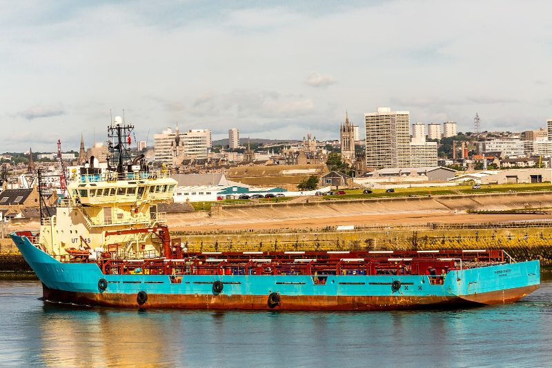 Maersk Feeder, by Alan Jamieson from Aberdeen, Scotland