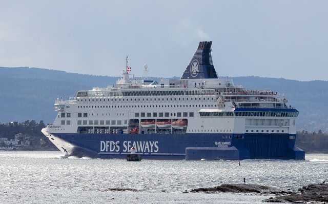 MS Nordic Pearl, by Tore Sætre
