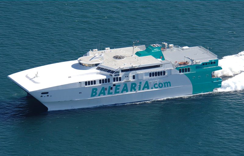 Avemar Dos, by Prensa Balearia