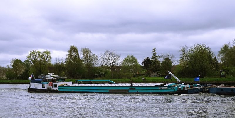 Tahiti - SGMS, by Pierre André Leclercq