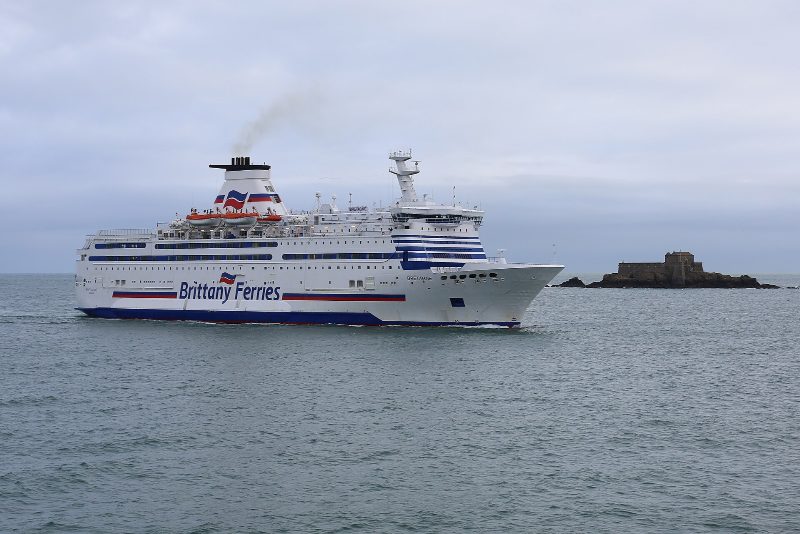 MV Rosalind Franklin, by Pymouss