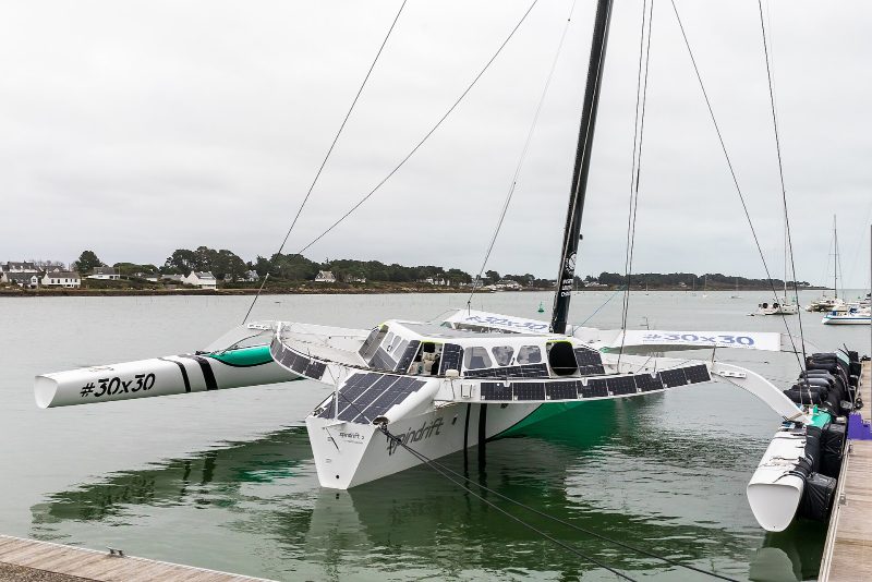 Maxi-trimaran Sails of Change, by Raimond Spekking