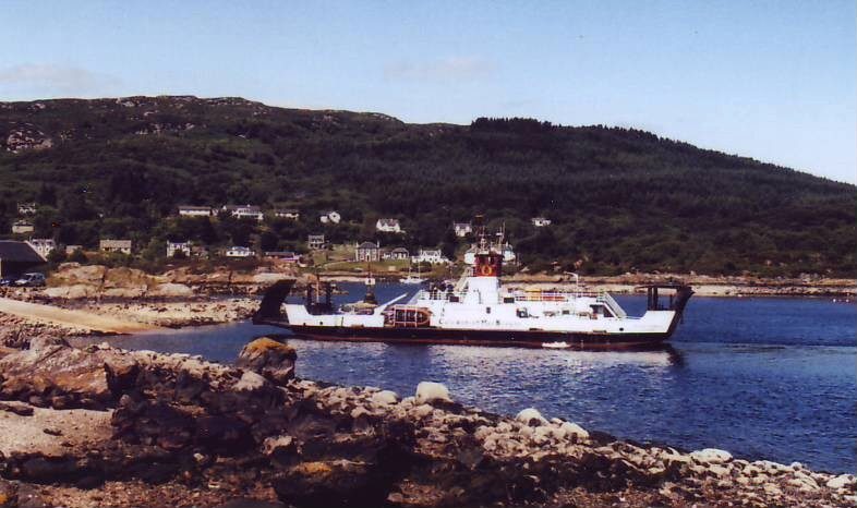 MV Isle of Cumbrae, by Original uploaded by Russ McLean
