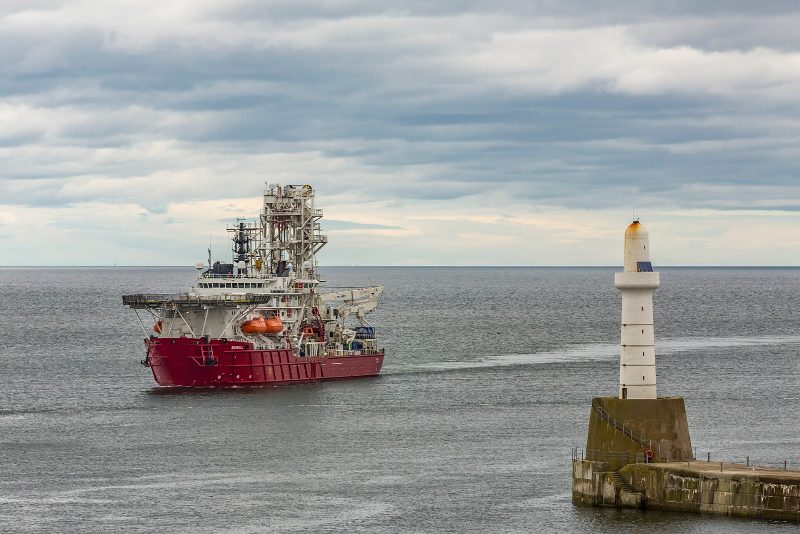 MSV Seawell, by Alan Jamieson from Aberdeen, Scotland