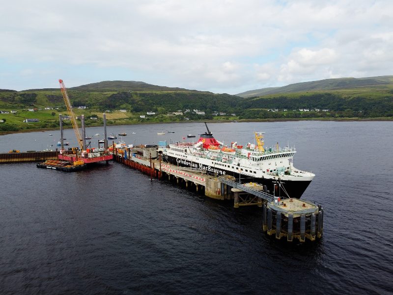 MV Isle of Mull, by Glen Wallace from Inverness, Scotland