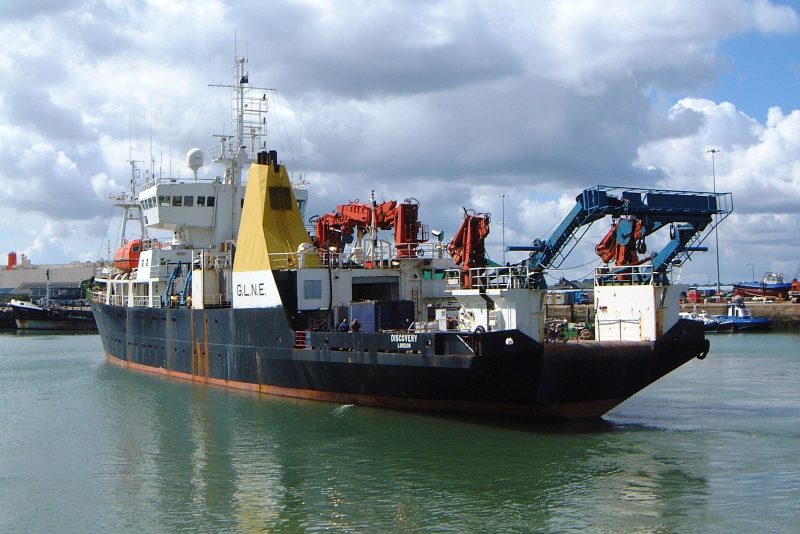 RRS Discovery, by Plumbago