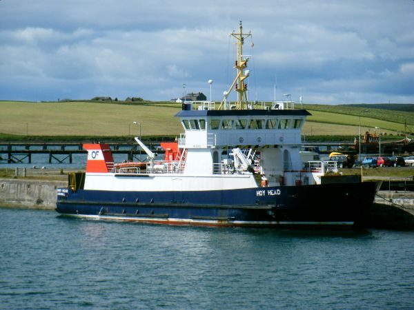 MV Hoy Head, by User:Finavon
