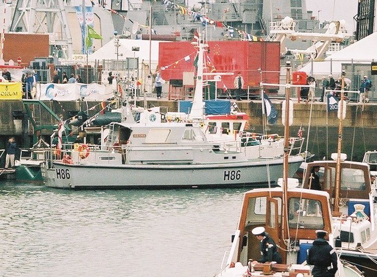 HMS Gleaner, by Steel city ady at English Wikipedia