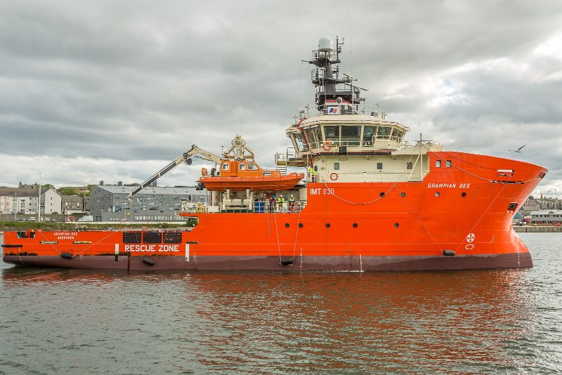 Grampian Dee, by Alan Jamieson from Aberdeen, Scotland