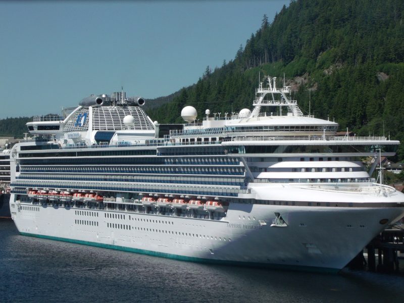 Sapphire Princess, by Yankeesman312