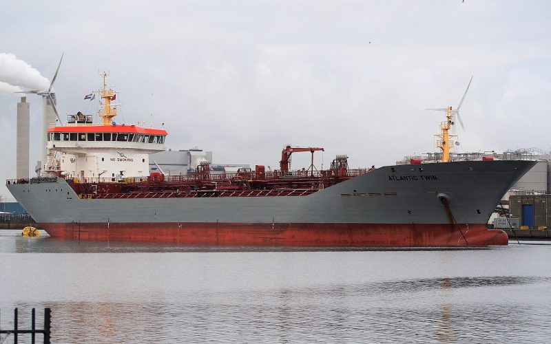 Atlantic Twin, by Alf van Beem