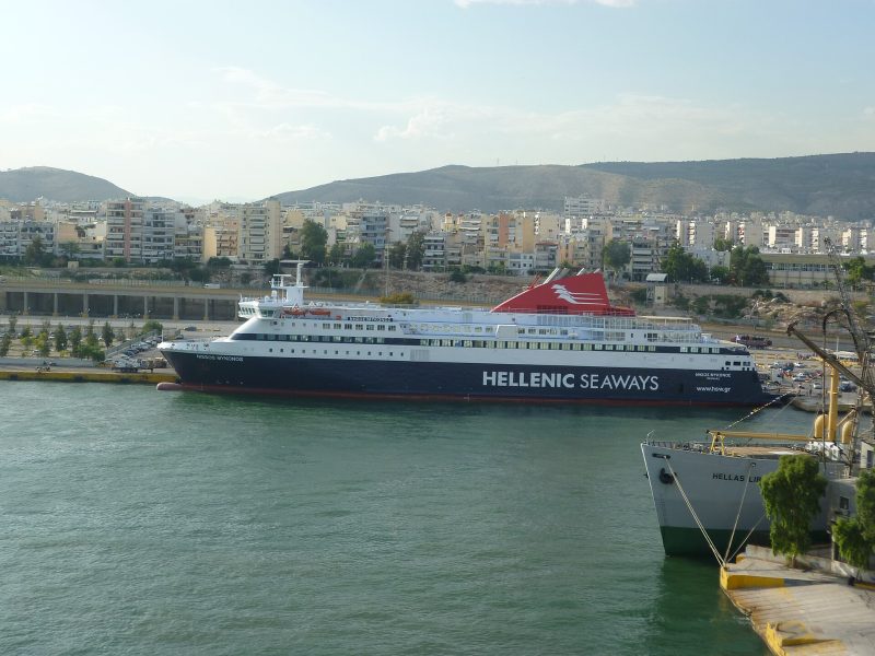 Nissos Mykonos, by HG32