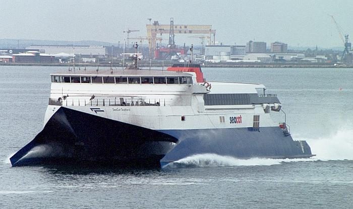Naxos Jet, by SeaExpress1
