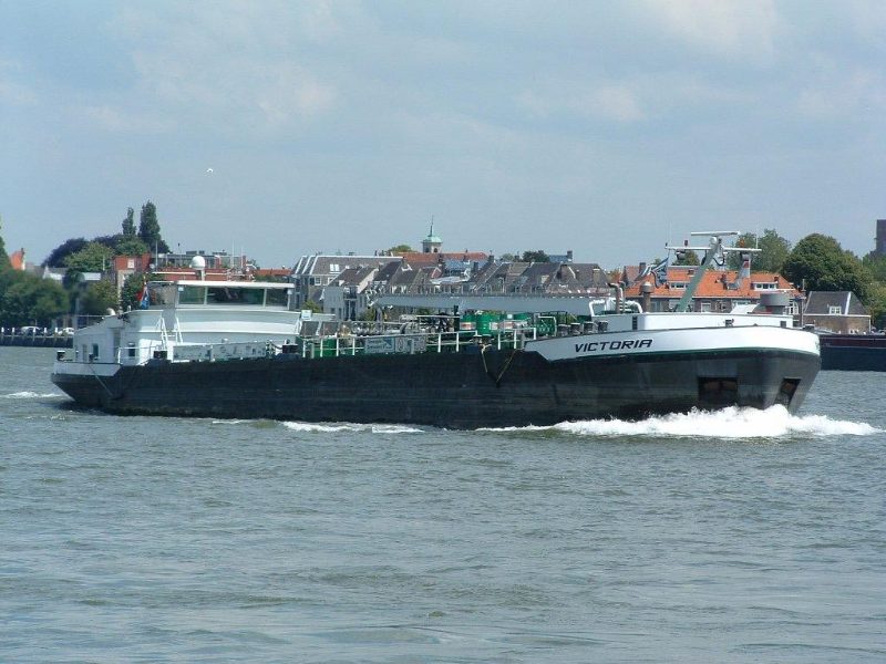Victoria, by Dieter Henken