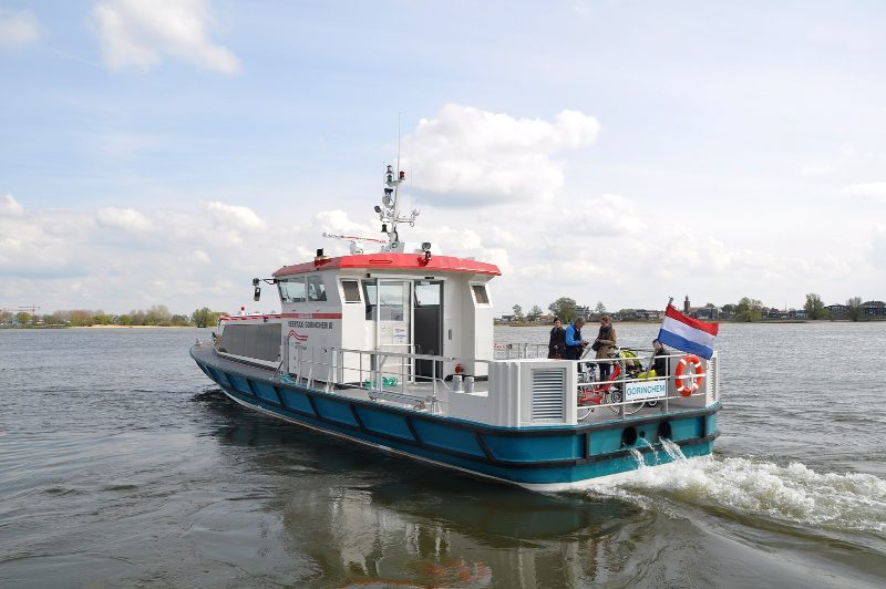 Veertaxi Gorinchem XI, by S.J. de Waard