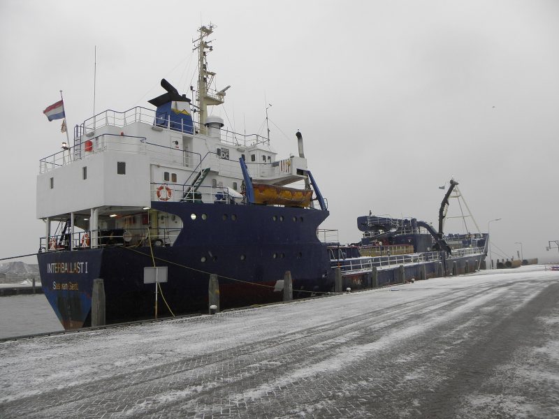 Interballast I, by User: Rob Hille/Rob Hille