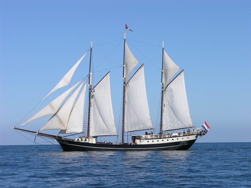 Regina Maris, by Lukas Riebling