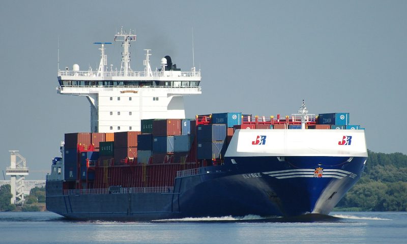 OOCL Rauma, by Huhu Uet