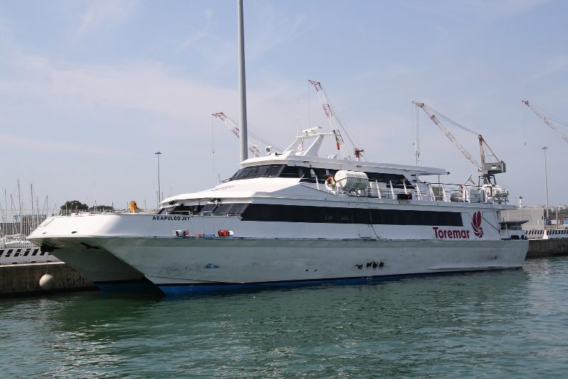 Acapulco Jet, by Piergiuliano Chesi
