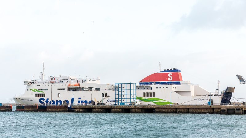 Stena Horizon, by Raimond Spekking