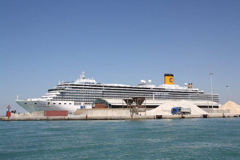 Costa Luminosa, by Piergiuliano Chesi