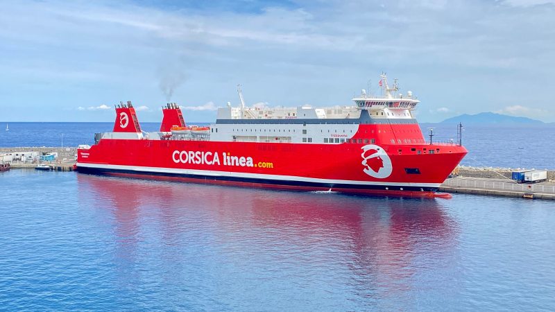 Euroferry Corfù, by Lulucmy