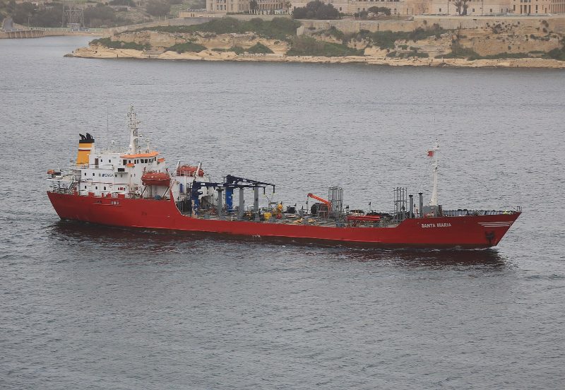 Santa Maria, by Estormiz