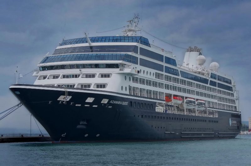 Azamara Quest, by Ivan T.