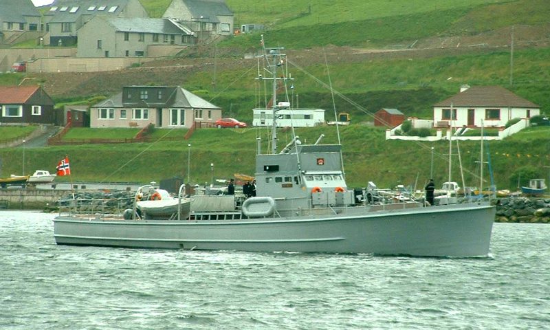 HNoMS Hitra, by Salmanazar (talk)