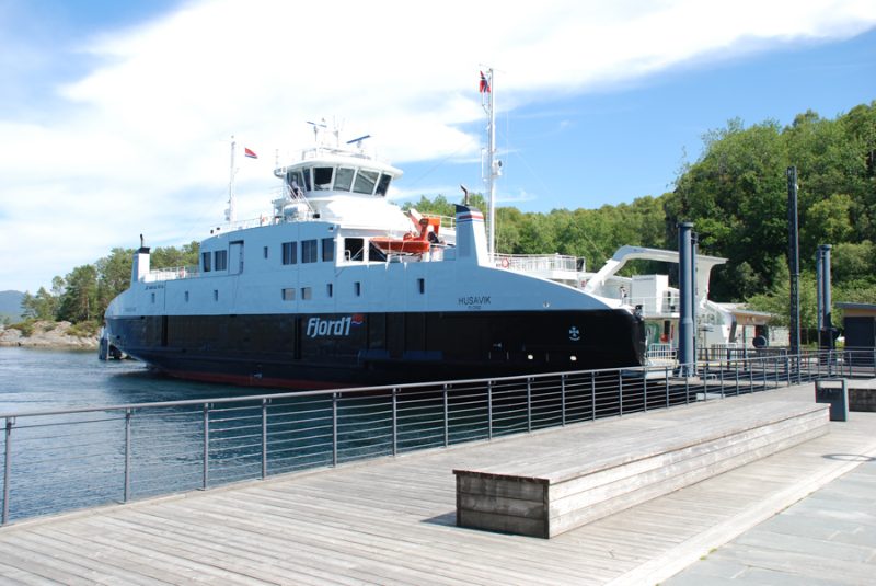 MF Husavik, by Harald Sætre