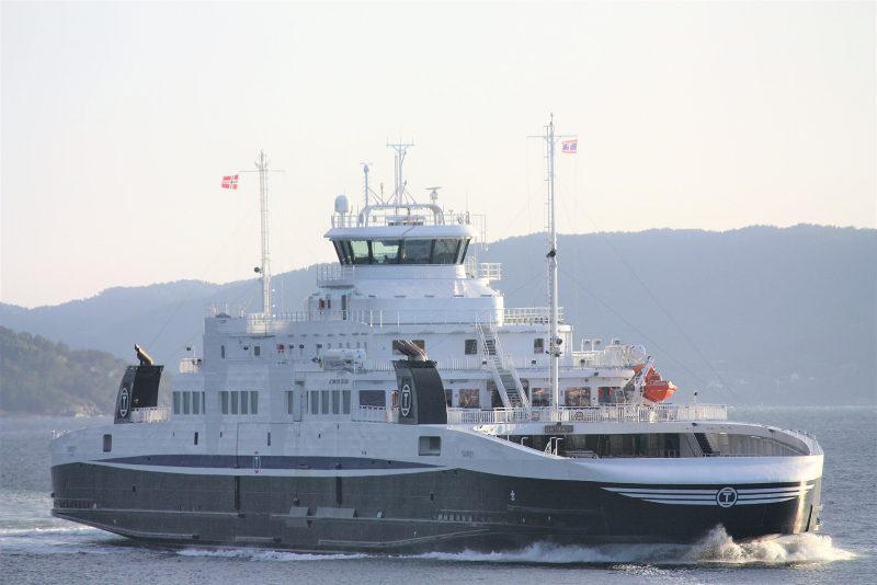 MF Samnøy, by Cavernia
