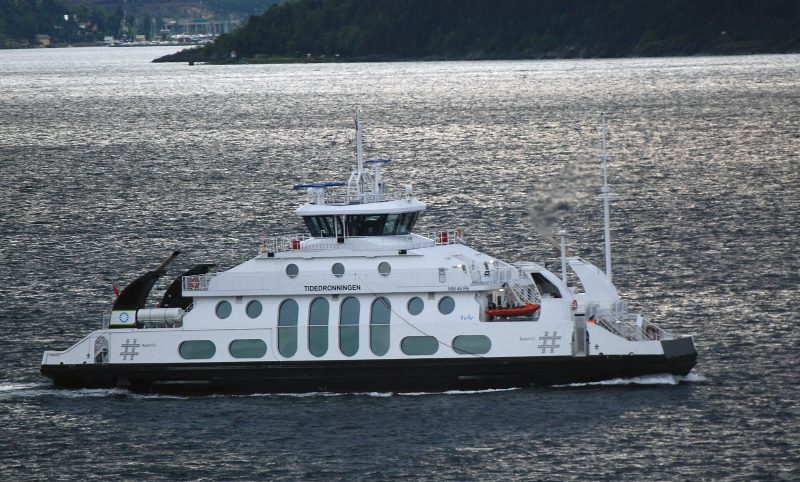 MS Dronningen, by Harvey Barrison from Massapequa, NY, USA