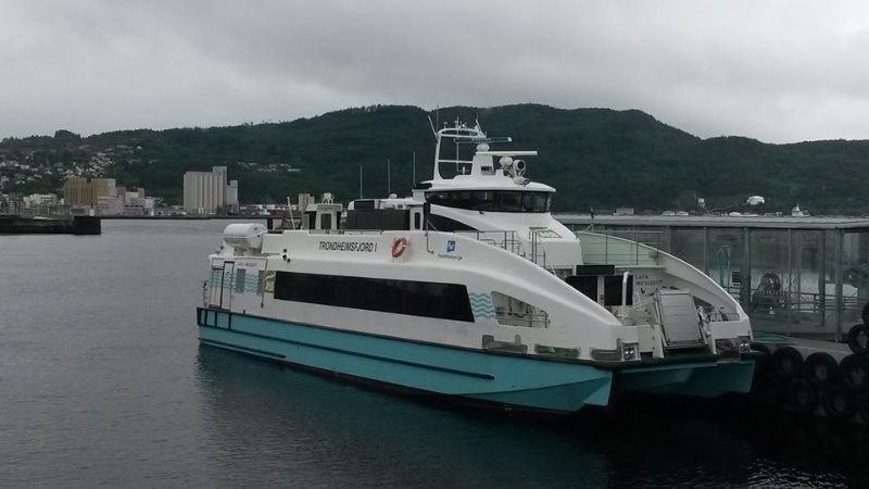 MS Trondheimsfjord I, by JoakimEide