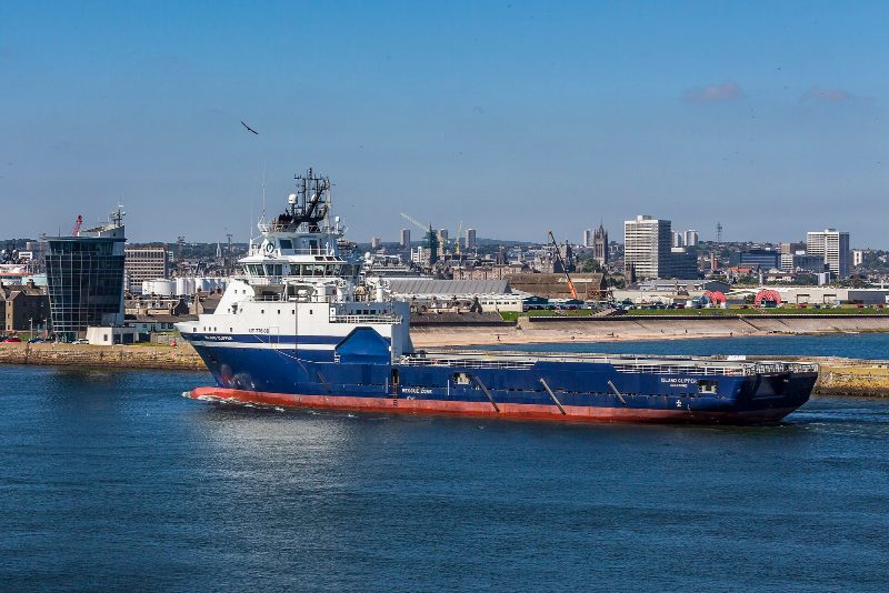 Island Clipper, by Alan Jamieson from Aberdeen, Scotland