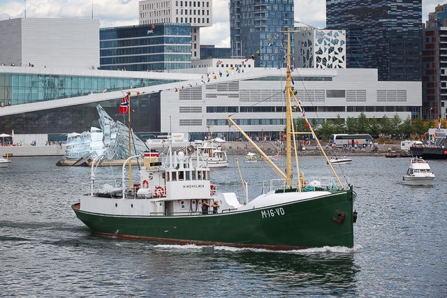 Hindholmen, by Tore Sætre