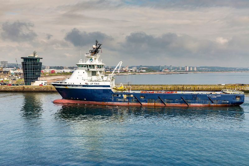 Island Challenger, by Alan Jamieson from Aberdeen, Scotland