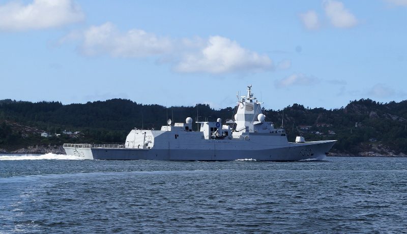 KNM Helge Ingstad, by Cavernia