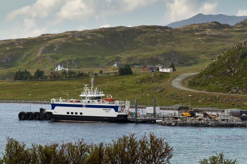 Rebbenesøy, by Ximonic (Simo Räsänen)