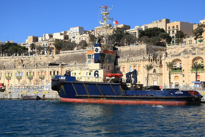 Svitzer Funchal, by Frank Vincentz