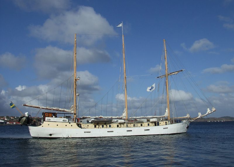 Älva, by W.carter