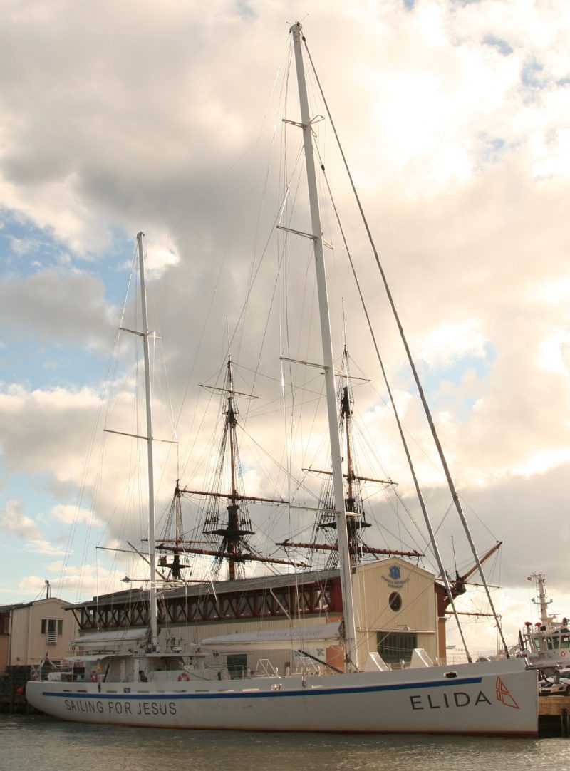 Elida V, by Erik Lundin