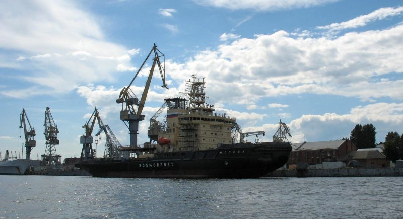 Moskva, by Doomych