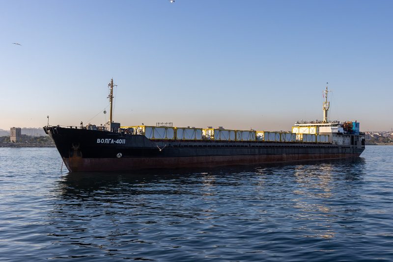 IMO 8847038, by Photograph by Mike Peel (www.mikepeel.net).