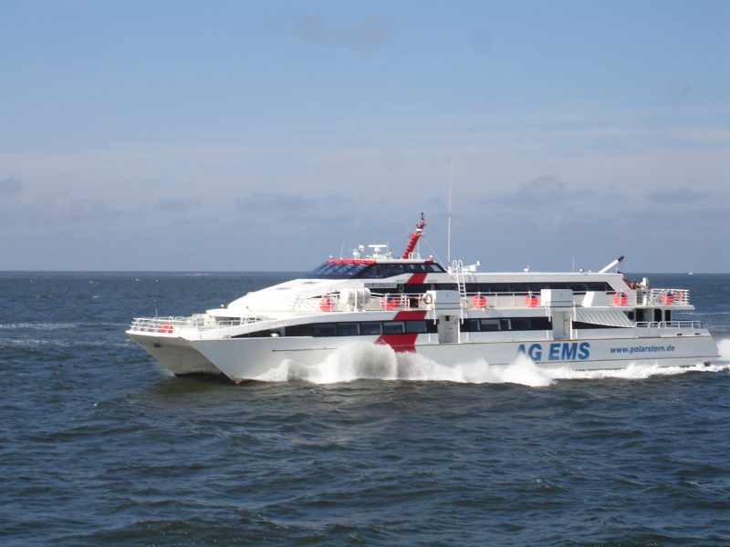 Supercat Jet, by Swartehenkie at Western Frisian Wikipedia