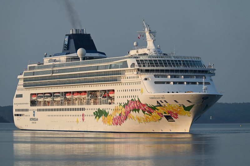 Norwegian Sky, by Gordon Leggett